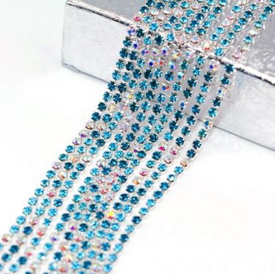 Miles de opciones ofrecidas Eco-amigable Ab Crystal Roll Fiestas caseras DIY Decorar con tela de vidrio Materiales plásticos Suministros