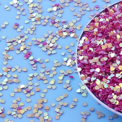 Miles de opciones Sequins 3mm Peach Heart Forma de Glitter Mixed Material de PVC para Artware