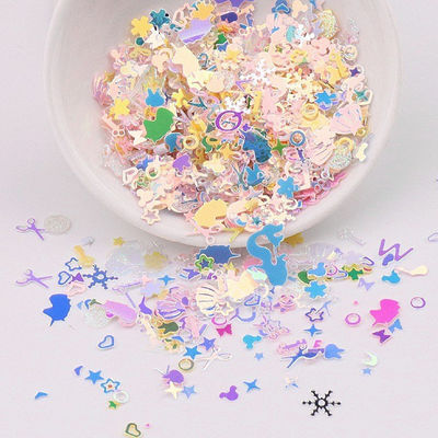 Tijeras de moda Concha de llave hueca Cuatro esquinas Glitter mezclas en forma de uñas Arte de uñas Ulises para uñas Gel de decoración para perro