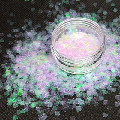 Graduación Ramadán Día de San Valentín Escuela Material PET Brillo en forma de corazón con Bio Brillo Uñas MOQ 1kg en 365 colores