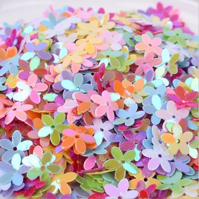 Glitter Sequins PET Art Craft Supplies Flor de cinco hojas Sapatos de fiesta de bodas sueltos Y3 10mm-20mm Graduación de la bolsa Día de San Valentín