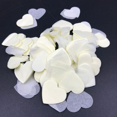Haz que tu fiesta de vacaciones se destaque con confeti de papel de tejido cardíaco en colores personalizados