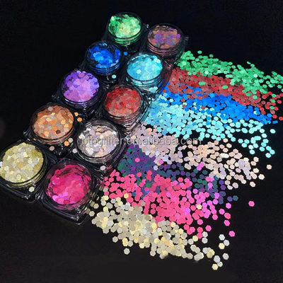 Salón de belleza profesional Pistas de uñas falsas con resistencia a altas temperaturas 180-200 ° C Arte brillante reflectante