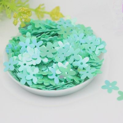Agregue un poco de brillo a su graduación con la flor de secuena 3D Sesquins sueltos suministros de decoración de Navidad