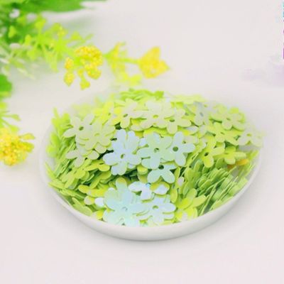 Agregue un poco de brillo a su graduación con la flor de secuena 3D Sesquins sueltos suministros de decoración de Navidad