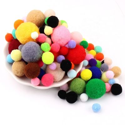 Indoor Kids Soft Artificial Snow Fight Balls Set Lightweight LED Light Source Diseño para la fiesta de PET Carnaval de Halloween