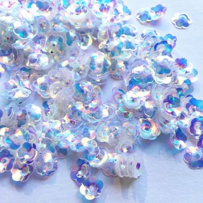 Flor de estilo Aurora Color de ciruela Sequins sueltas 8 mm Transparente 12 mm Accesorios de PET para coser zapatos 365 colores incluidos