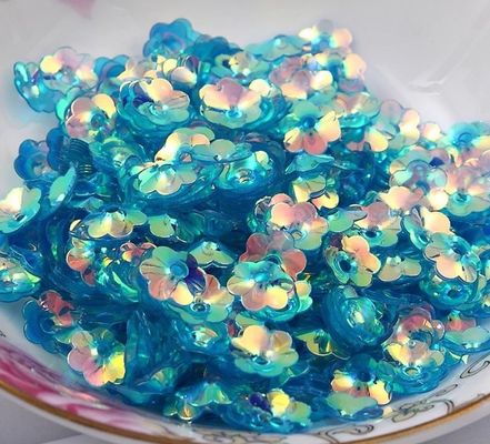 Flor de estilo Aurora Color de ciruela Sequins sueltas 8 mm Transparente 12 mm Accesorios de PET para coser zapatos 365 colores incluidos