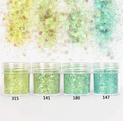 Se ofrecen mezclas personalizadas de chunky glitter para productos de poliéster a granel
