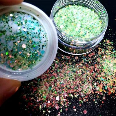 Glitter de cuerpo mezclado de resina Glittering Bling círculo abierto en forma de arte de uñas artesanía en el Ramadán Graduación Día de San Valentín
