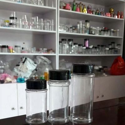 Decoración del hogar 1 oz 2 oz 3 oz 5 oz Glitter Shaker de plástico con filtro de tapa negra y tapa abierta en Europa Característica regional