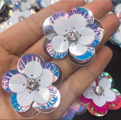 Sequins de flores de concha para zapatos de mujer ropa falda de plástico multicolor bodas eventos empaquetados en cajas