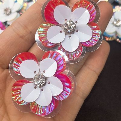 Sequins de flores de concha para zapatos de mujer ropa falda de plástico multicolor bodas eventos empaquetados en cajas