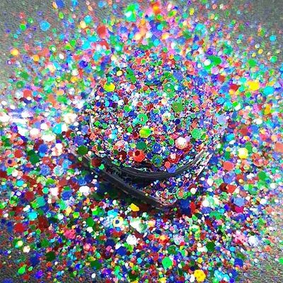 Poliéster Arco iris brillante Caramelo Brillante Mezcla de formas Chunky Confeti Brillante personalizado para sus necesidades