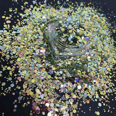 Excelente efecto de arte de uñas mezclado con polvo de brillo de camaleón