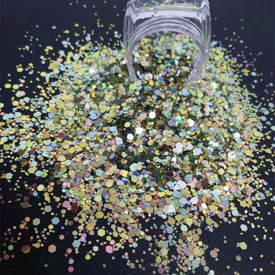 Excelente efecto de arte de uñas mezclado con polvo de brillo de camaleón