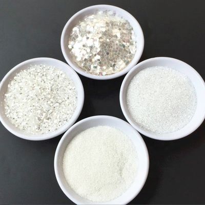 Tamaño de bricolaje Diamante Polvo Brillo Plata Brillo Polvo Destacar el maquillaje de la fiesta Un cambio de juego para la belleza de las uñas