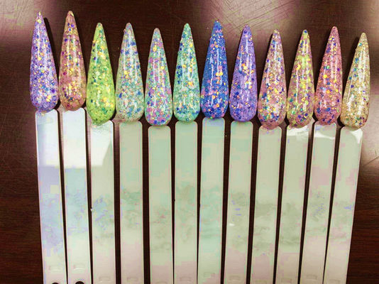 1 Método de impresión a color de fabricación de uñas de primavera brillante uñas listas para el envío a la decoración de Navidad en interiores