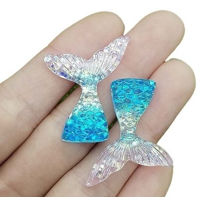 Plyester Resina Brillo Sirena de mar con caracol y brillo Sequin Sirena cola Resina espalda plana DIY clip Resina fina artesanía