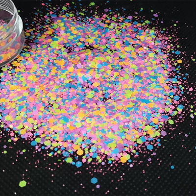 Excelente efecto de arte de uñas neón brillo rosa y neón rosa mezclado de brillo para un aspecto deslumbrante