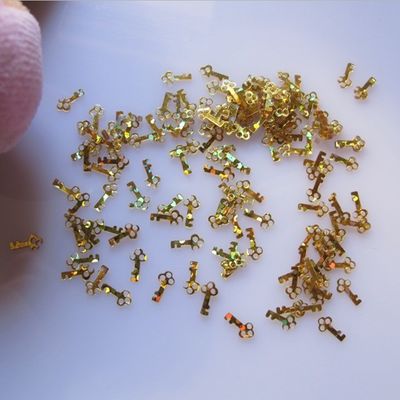 Llave Brillante en forma de Nail Art Artesanía hecha a mano NO Día de los Inocentes