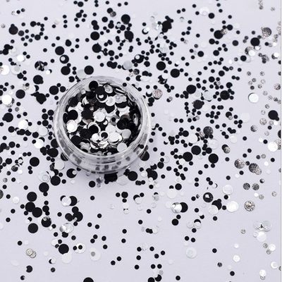 Excelente efecto de arte de uñas Brillo puntos blancos negros mezclados Brillo con material de poliéster