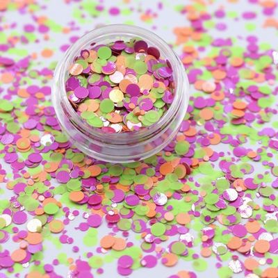 Excelente efecto de arte de uñas Brillo puntos blancos negros mezclados Brillo con material de poliéster